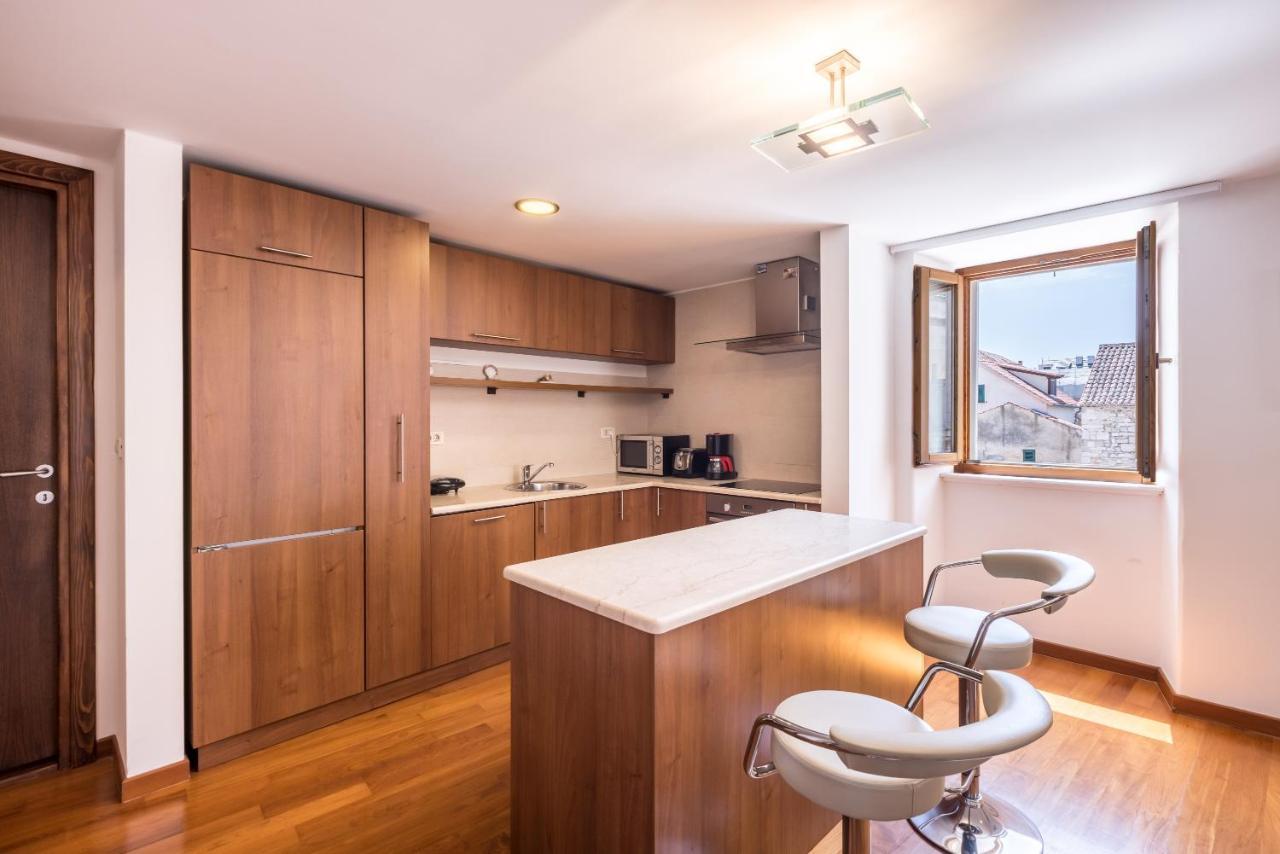 Peristil Apartment Spalato Esterno foto