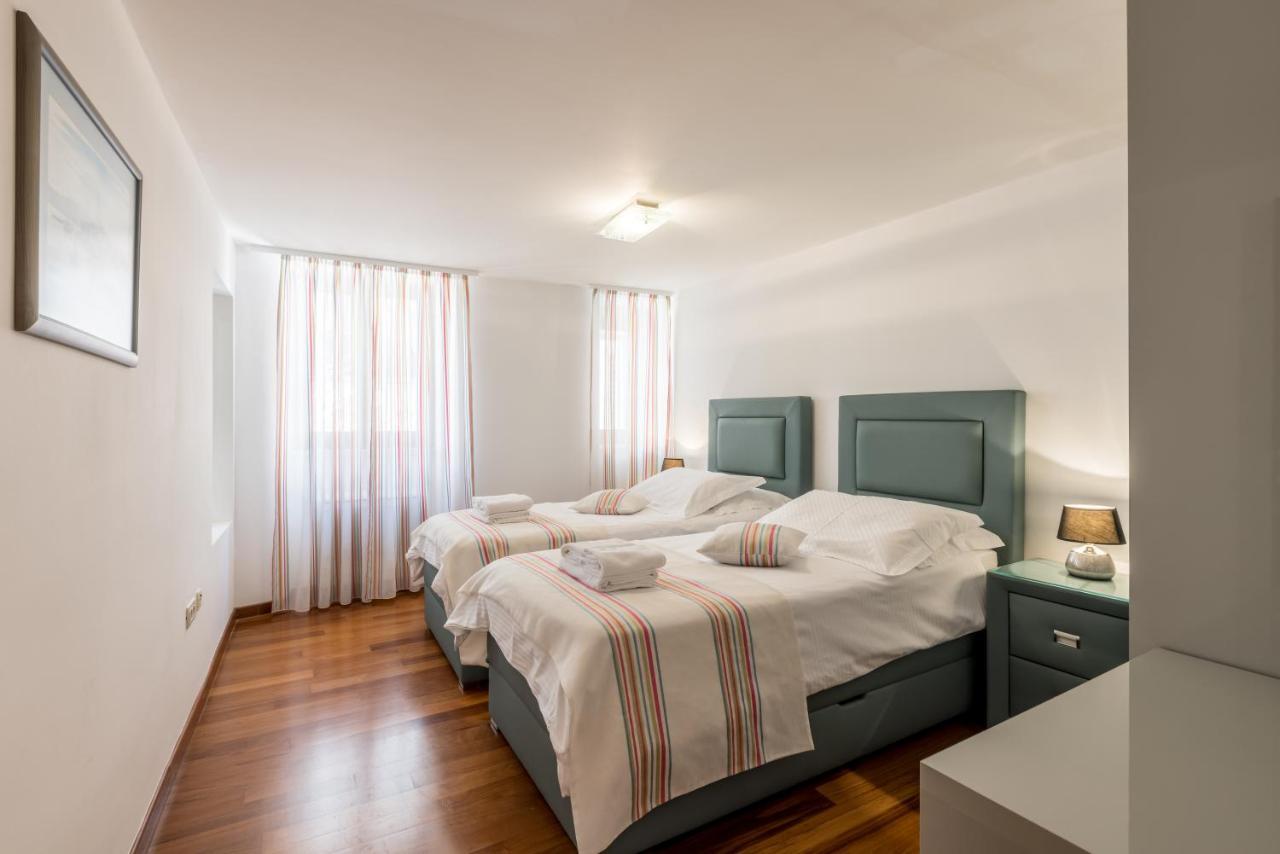 Peristil Apartment Spalato Esterno foto